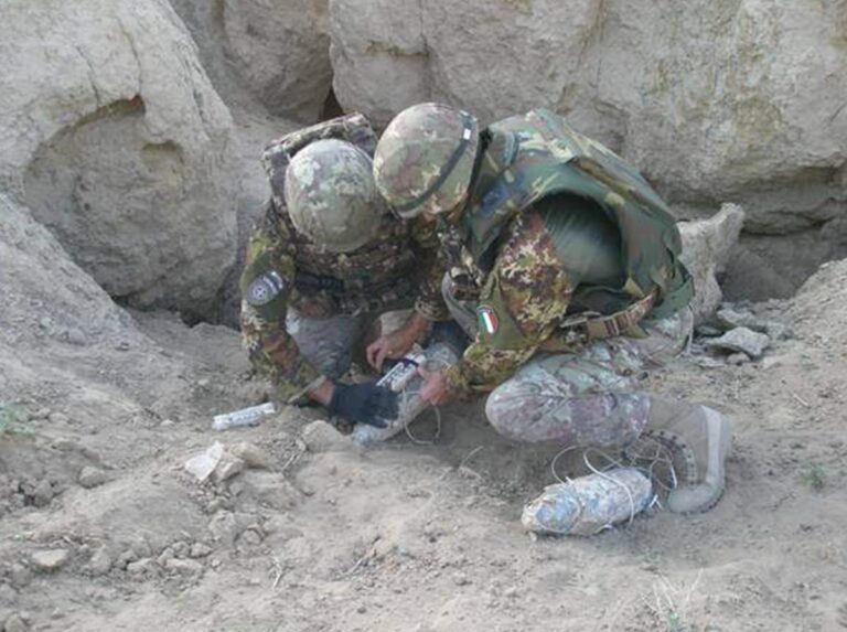 Pulwama Hamle Jaisi Dusre Atanki Hamle Ki Sazish Nakaam,7 Kilo IED Baramad,Kya Hai Poori Khabar