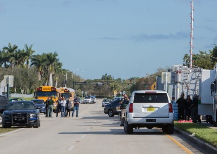 अमेरिका के  फ्लोरिडा में गोलीबारी, 4 की मौत, संदिग्ध ने किया आत्मसमर्पण