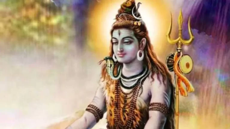 इस दुनिया में हम अकेले नहीं हैं, भगवान हमारे साथ हैं……….