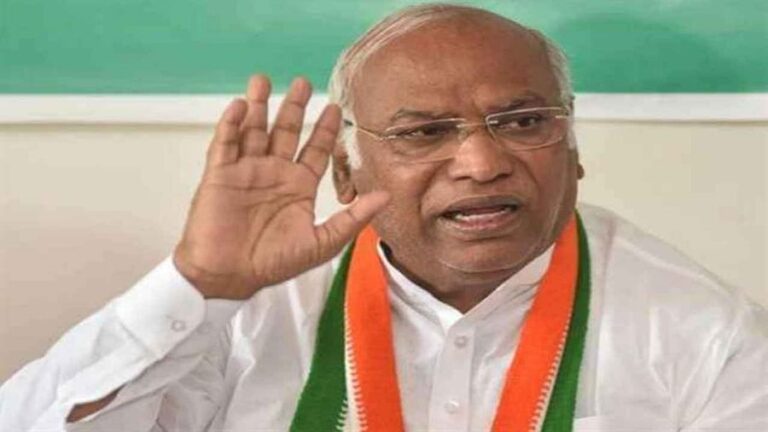‘जब प्रधानमंत्री मोदी चुनावी रैलियां कर सकते हैं, चुनाव होना चाहिए’