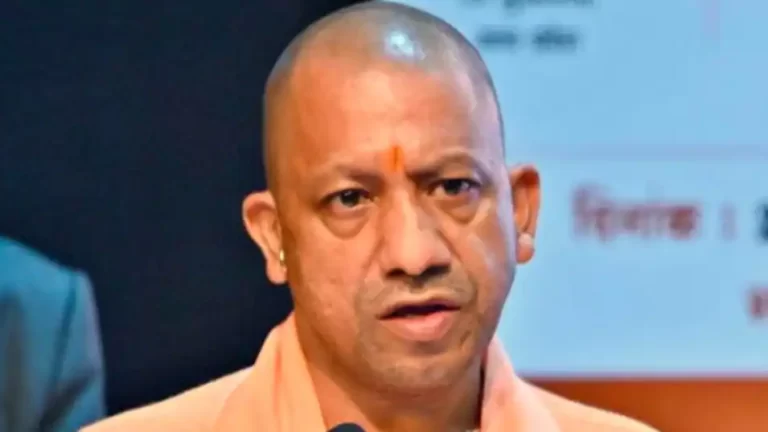 कोरोना: उत्तर प्रदेश में तीसरी लहर, 48 घंटे में तीन गुना संक्रमित