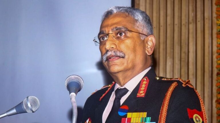 सेना प्रमुख ने  कहा कि चीन-पाकिस्तानी कदम से सियाचिन को ‘मुक्त’ करना मुश्किल हो जाएगा