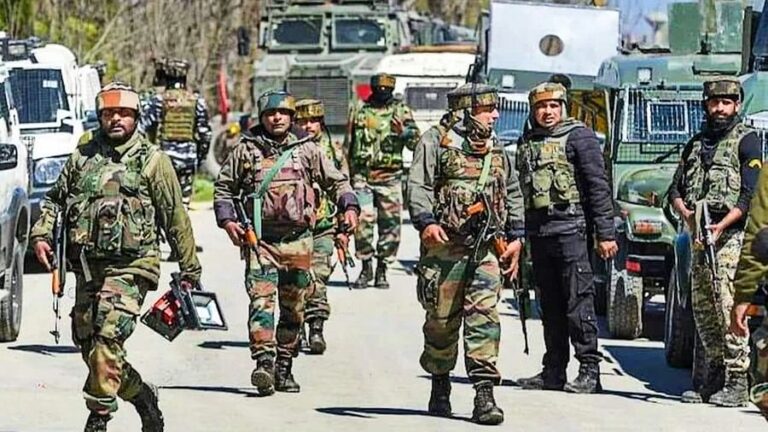 जम्मू-कश्मीर: पुलवामा एनकाउंटर में एक पाकिस्तानी आतंकी समेत जैश-ए-मोहम्मद के 3 आतंकी ढेर