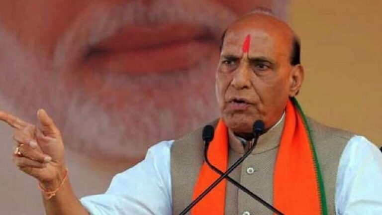 पंजाब चुनाव: ‘सैनिक शहीद हुए और राहुल गांधी चीनी राजदूत के साथ बैठे थे’, पंजाब में राजनाथ सिंह ने कहा