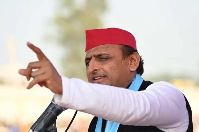 अखिलेश यादव