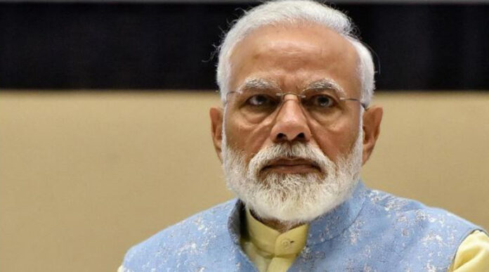 पाकिस्तानी हमले पर पीएम मोदी की नजर, पूरी रात लेते रहे अपडेट