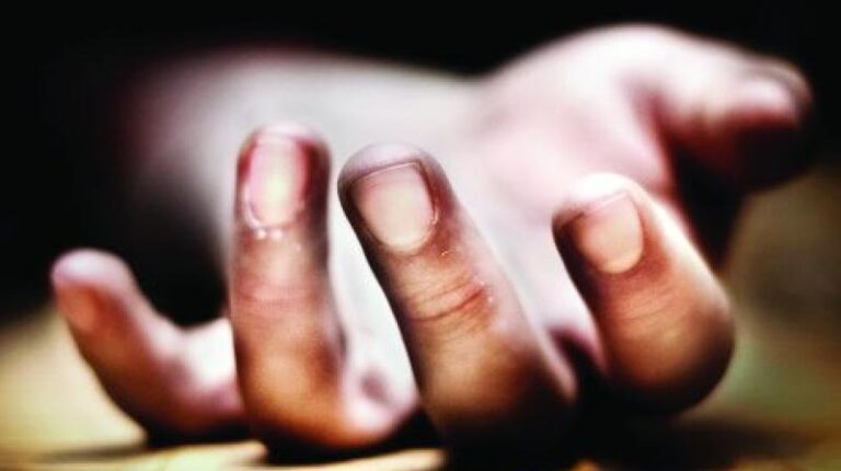 तालाब में मिला अज्ञात व्यक्ति का शव,जांच में जुटी पुलिस