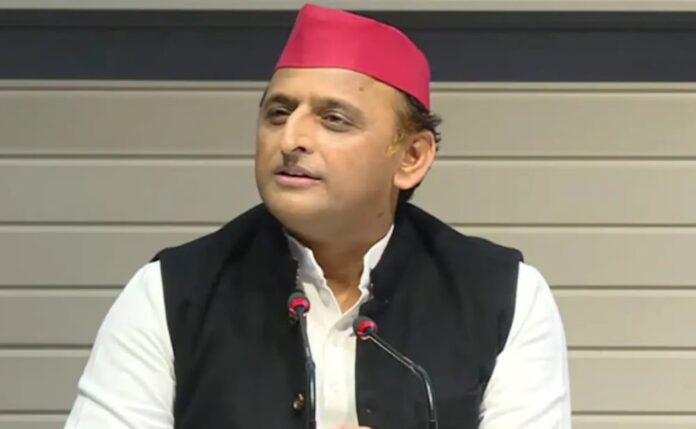 अखिलेश यादव