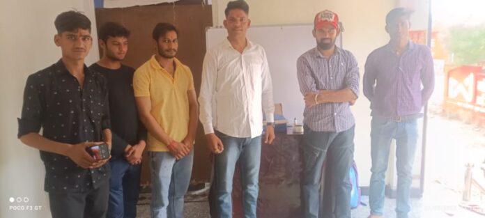 क्लासेज